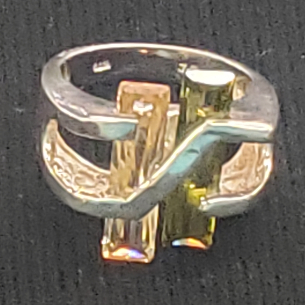 Green and Silver Abstract Lizard Ring
